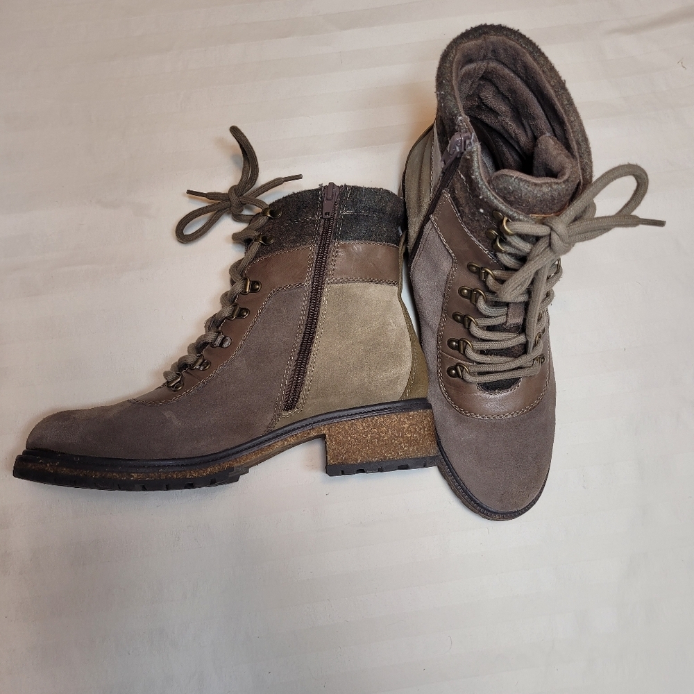 Earth Element Women's Brown Lace-Up Ankle Boots